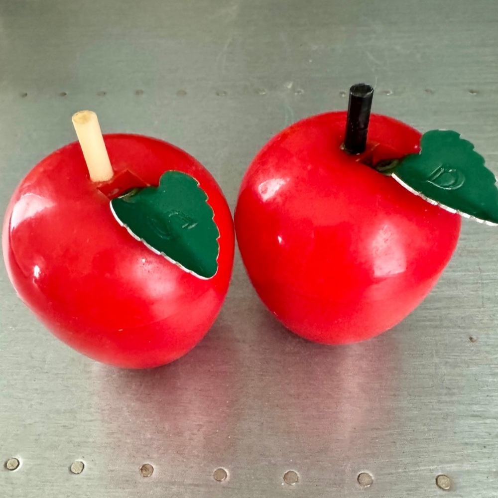 Vintage Apple Salt and Pepper shakers